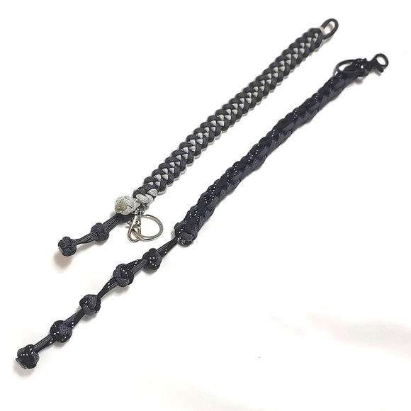 Paracord Arm Strap Key Holder - Picture 4 of 5